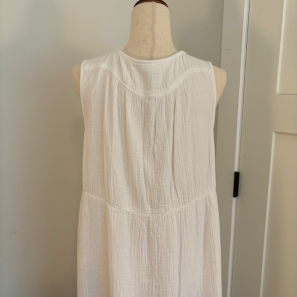 Button Front Gauze Dress - Picture 5 of 8